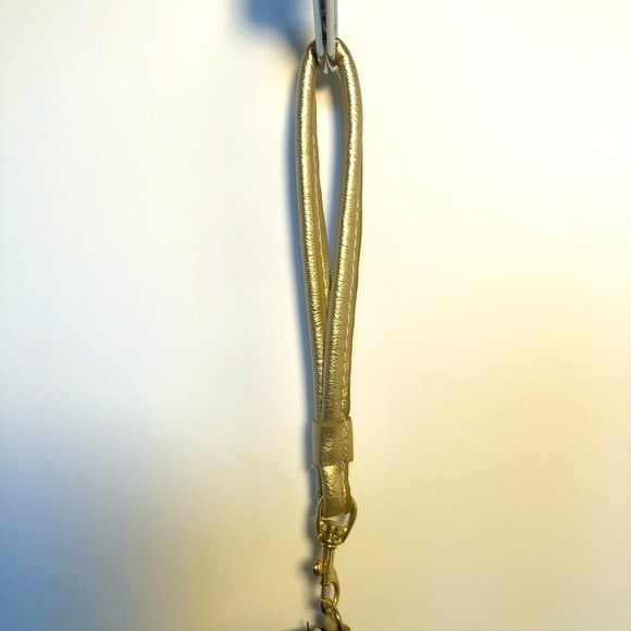 Brown & bronze clutch with gold wrist strap - Picture 6 of 8